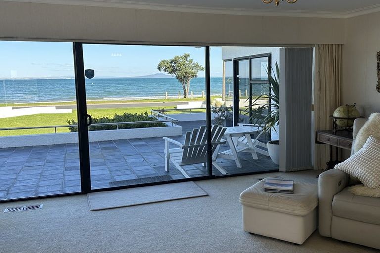 Photo of property in 31 Arkles Strand, Arkles Bay, Whangaparaoa, 0932