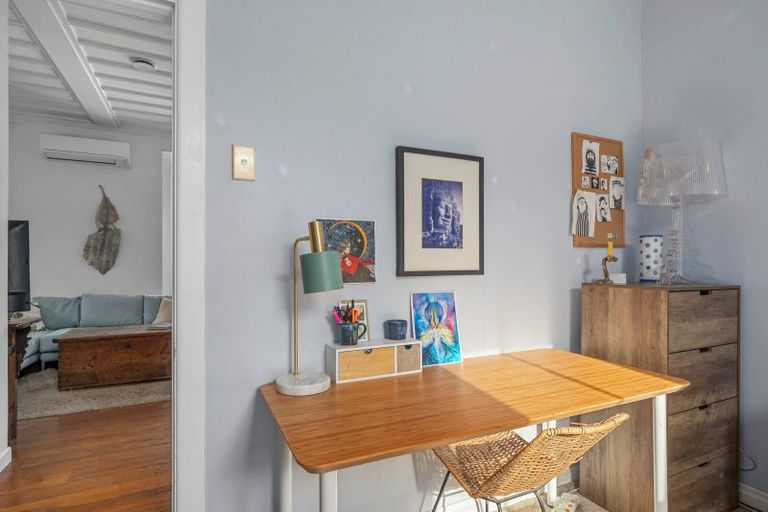 Photo of property in 1/59 Rawene Road, Birkenhead, Auckland, 0626