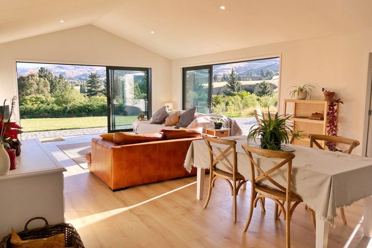 Photo of property in 13b Hall Road, Bannockburn, Cromwell, 9384