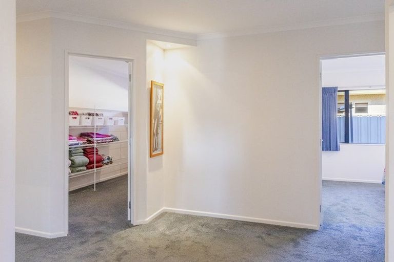 Photo of property in 8 Park Lane, Greenmeadows, Napier, 4112