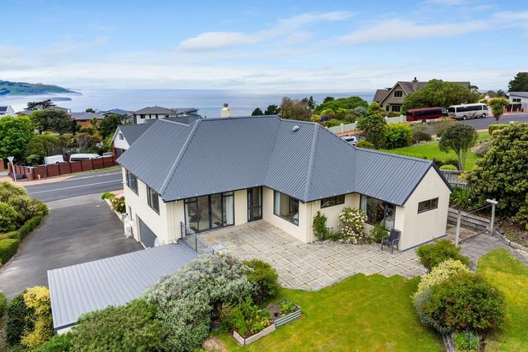 Photo of property in 2 Highgrove, Saint Clair, Dunedin, 9012