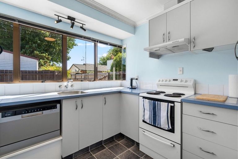 Photo of property in 3a Princes Street, Cambridge, 3434