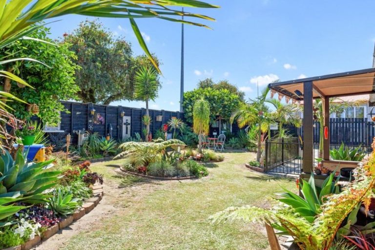 Photo of property in 81 Landing Road, Whakatane, 3120