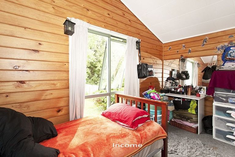 Photo of property in 30 Leaver Place, Weymouth, Auckland, 2103