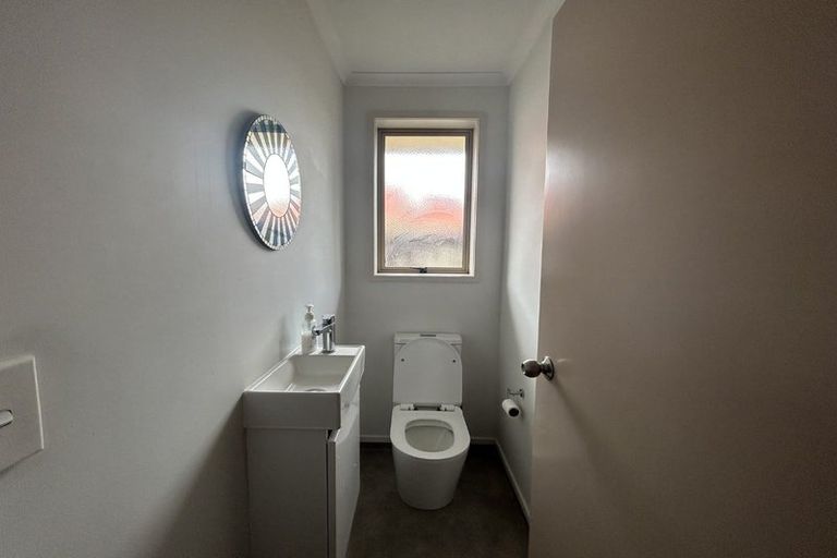 Photo of property in 2 Grevillea Place, Melville, Hamilton, 3206