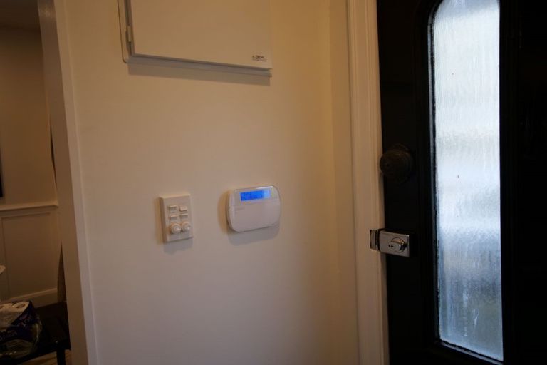 Photo of property in 6 Brougham Street, Mount Victoria, Wellington, 6011