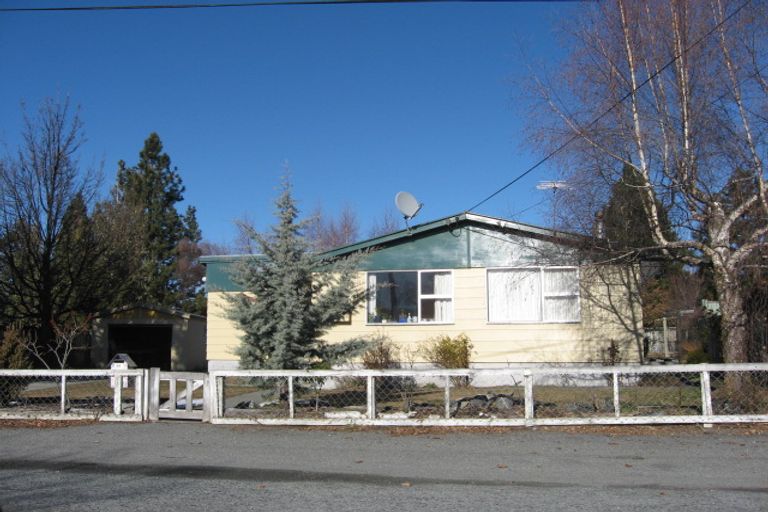 Photo of property in 34 Omahau Crescent, Twizel, 7901