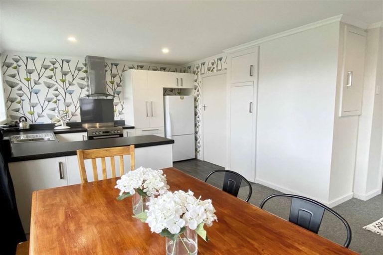 Photo of property in 128 Derwent Crescent, Glengarry, Invercargill, 9810