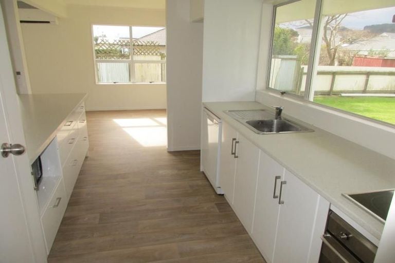 Photo of property in 86 Rimu Road, Raumati Beach, Paraparaumu, 5032