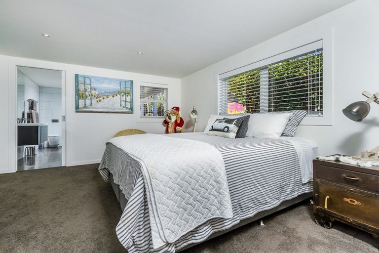 Photo of property in 11 Eric Price Avenue, Takapuna, Auckland, 0620