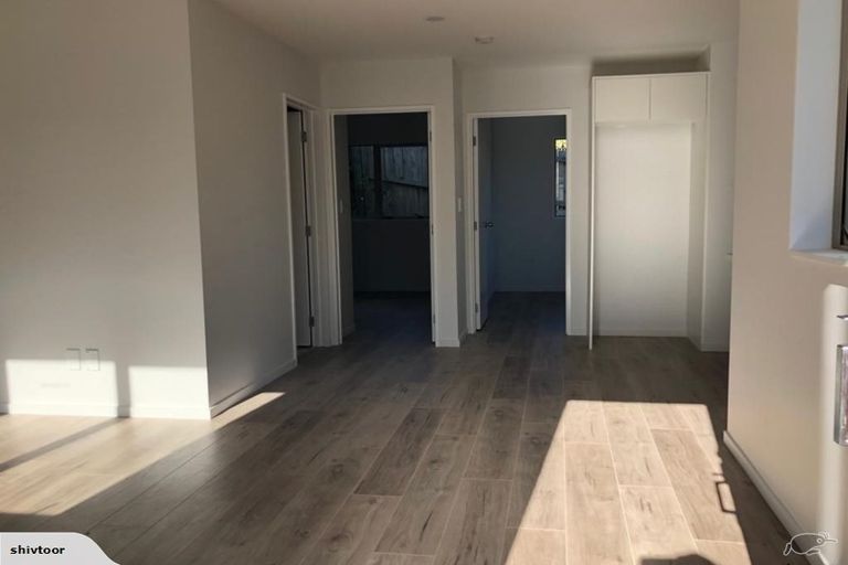 Photo of property in 174 Bradbury Road, Highland Park, Auckland, 2010