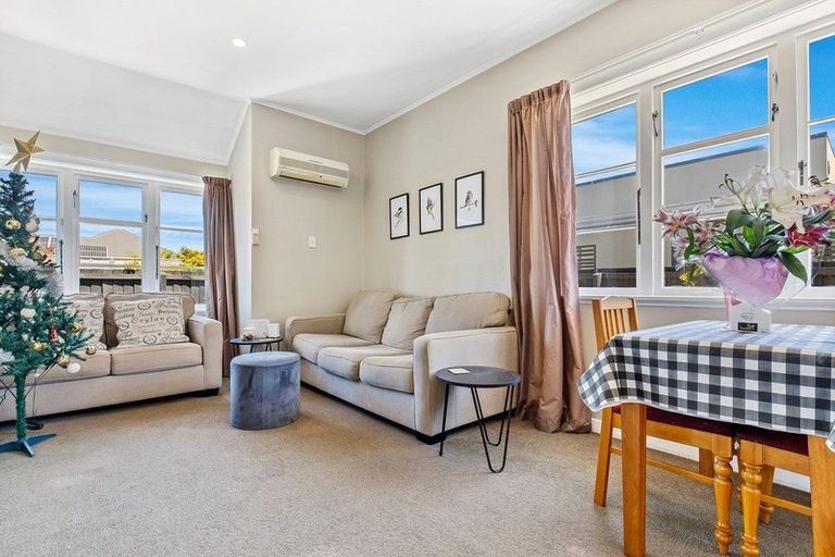 Photo of property in 19 Coopers Road, Dallington, Christchurch, 8061