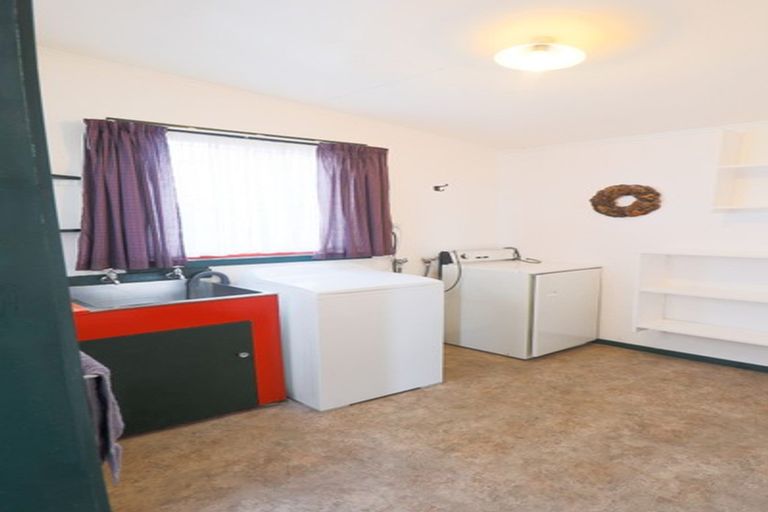 Photo of property in 18 Tomahawk Road, Andersons Bay, Dunedin, 9013