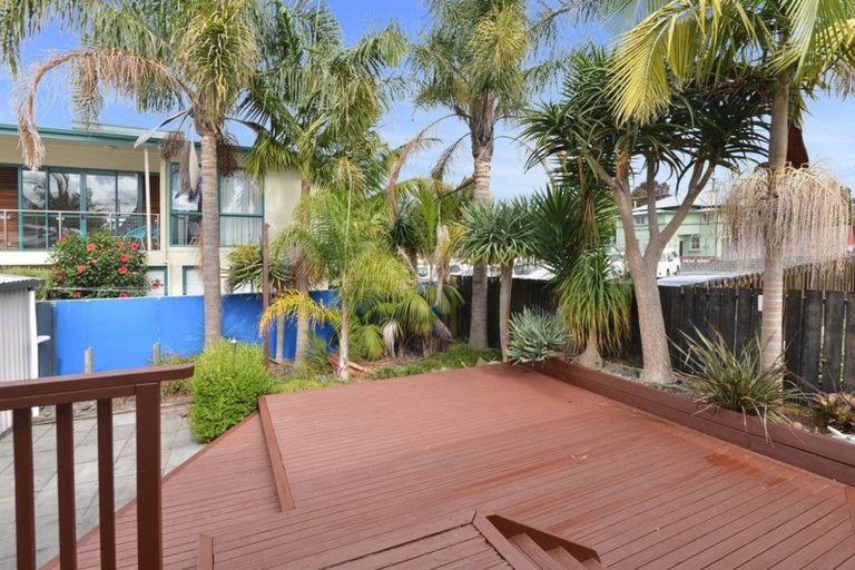 Photo of property in 8 Seaview Road, Whangarei, 0110