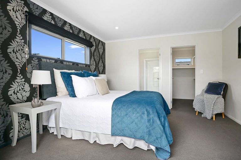 Photo of property in 4 Rose Leigh Drive, Cambridge, 3434