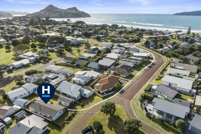 Photo of property in 28 Oceanair Drive, Pauanui, Hikuai, 3579