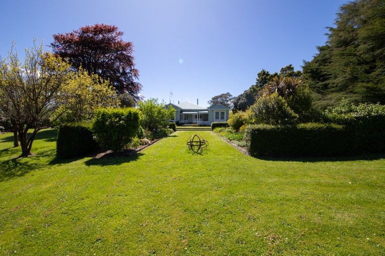Photo of property in 2393 Pohangina Road, Pohangina, Ashhurst, 4884