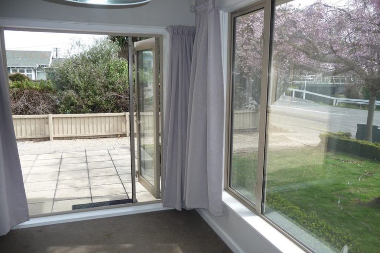 Photo of property in 666 Avonside Drive, Avonside, Christchurch, 8061