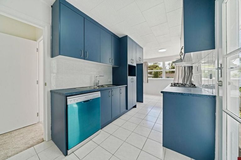 Photo of property in 69 Glen Marine Parade, Glendene, Auckland, 0602