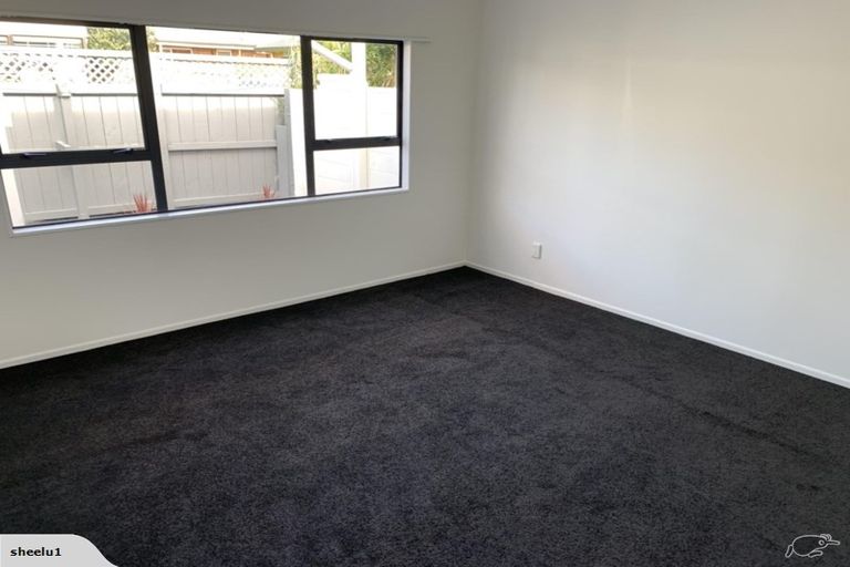 Photo of property in 2/11 Overton Road, Papatoetoe, Auckland, 2025