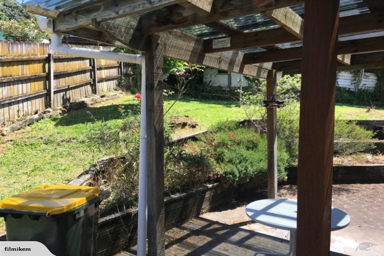 Photo of property in 15 Roband Avenue, Glenfield, Auckland, 0629