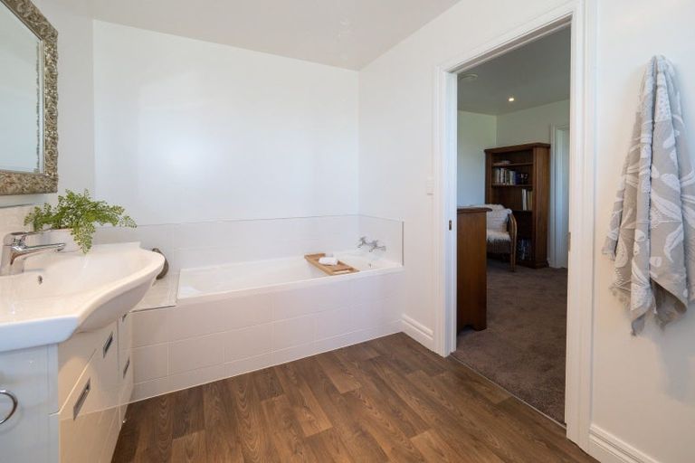 Photo of property in 60 Ludlow Drive, Huntingdon, Ashburton, 7774