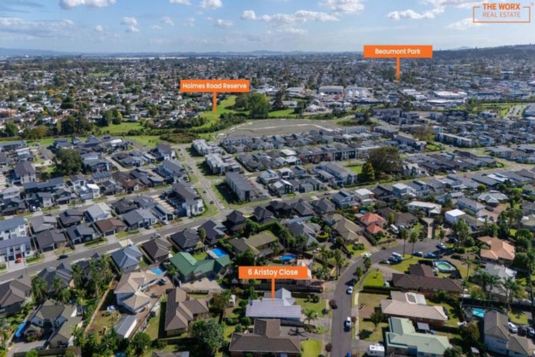 Photo of property in 6 Aristoy Close, Conifer Grove, Takanini, 2112