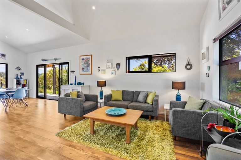 Photo of property in 83 Pomona Road, Ruby Bay, Upper Moutere, 7173