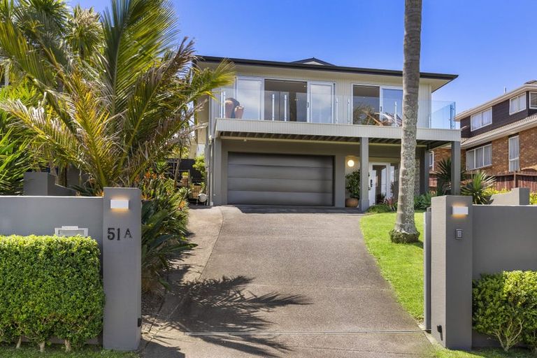 Photo of property in 1/51 Seaview Road, Castor Bay, Auckland, 0620