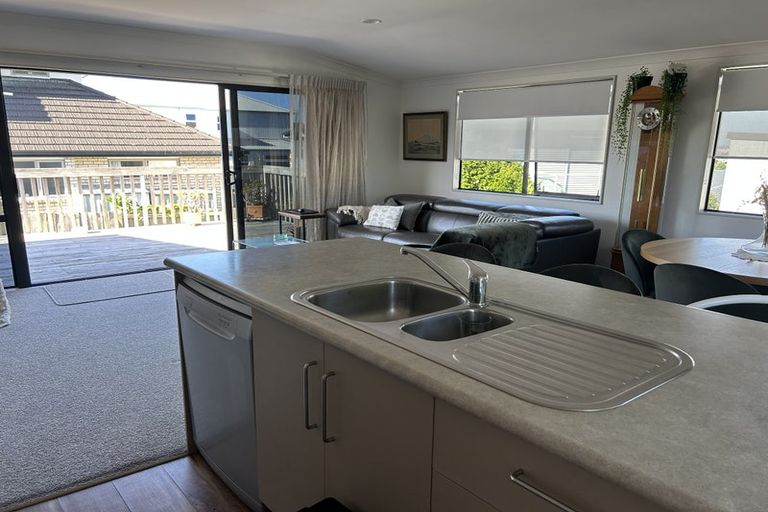 Photo of property in 10c Whitaker Street, Otumoetai, Tauranga, 3110