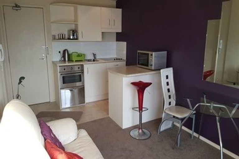 Photo of property in The Rennaissance, 13e/18 Ronwood Avenue, Manukau, Auckland, 2104