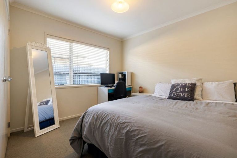 Photo of property in 9a Dover Road, St Andrews, Hamilton, 3200