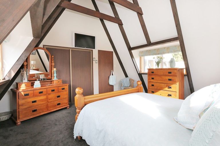 Photo of property in 37 Bryson Road, Otatara, Invercargill, 9879