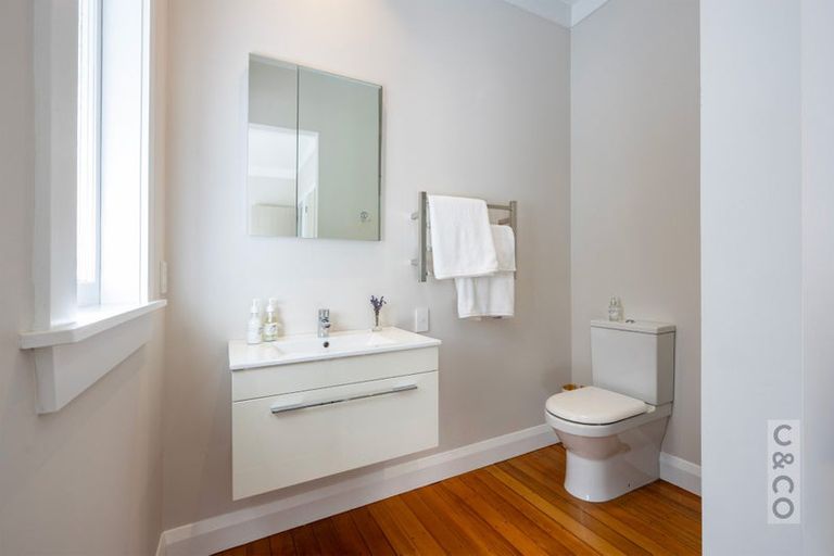 Photo of property in 93 Alf Access Road, Helensville, 0875