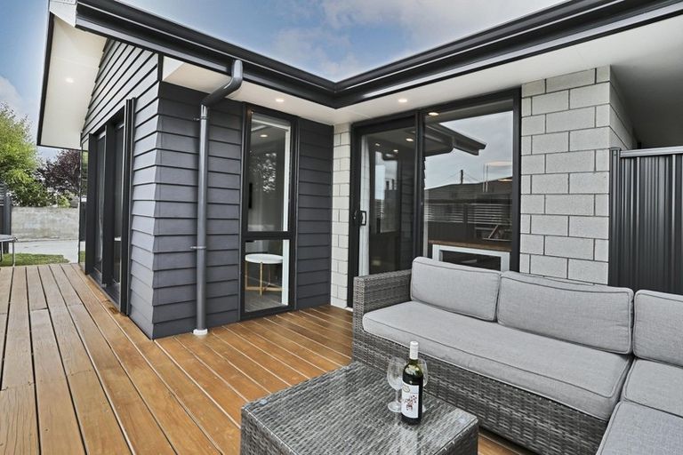 Photo of property in 33b Holloway Street, Waikiwi, Invercargill, 9810