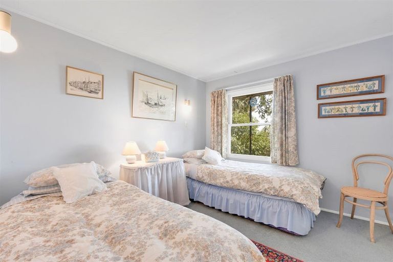 Photo of property in 18 Champion Terrace, Moana, Nelson, 7011