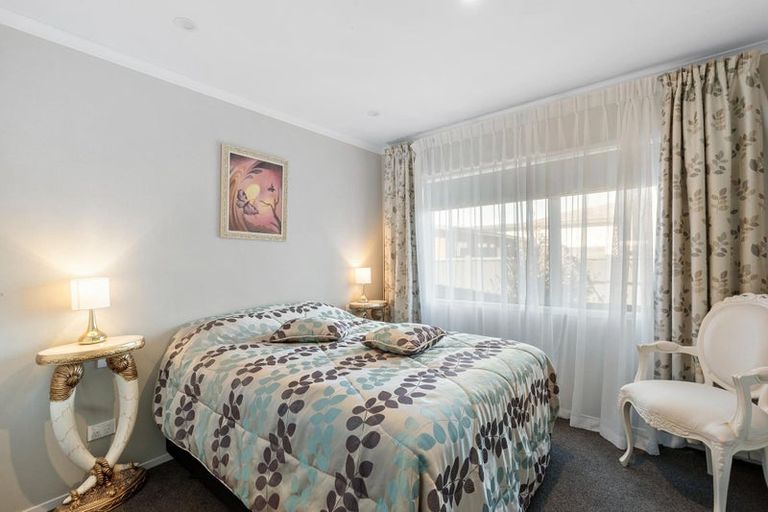 Photo of property in 5 Nancy Lane, Wanaka, 9305