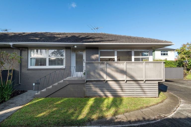 Photo of property in 3/61a Northboro Road, Belmont, Auckland, 0622