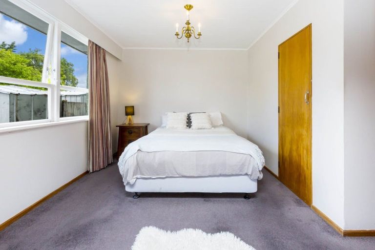 Photo of property in 17 Islington Street, Trentham, Upper Hutt, 5018