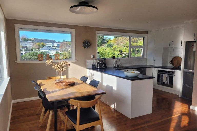 Photo of property in 40 Parsons Street, Vogeltown, New Plymouth, 4310