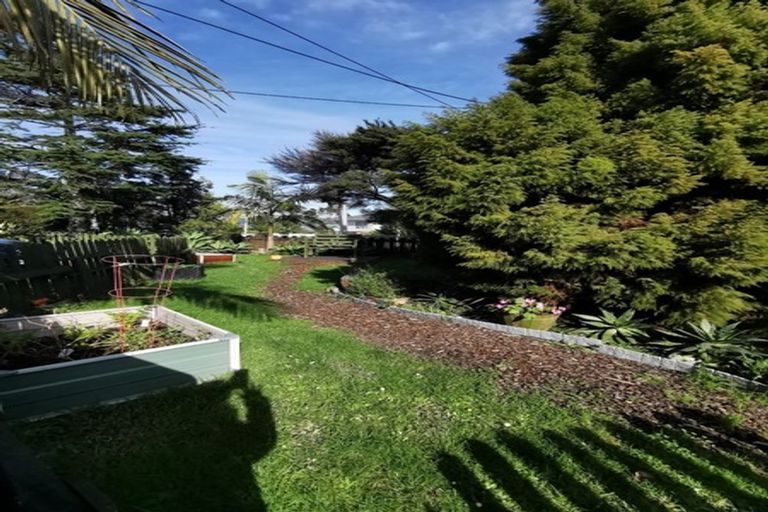 Photo of property in 223b Don Buck Road, Massey, Auckland, 0614