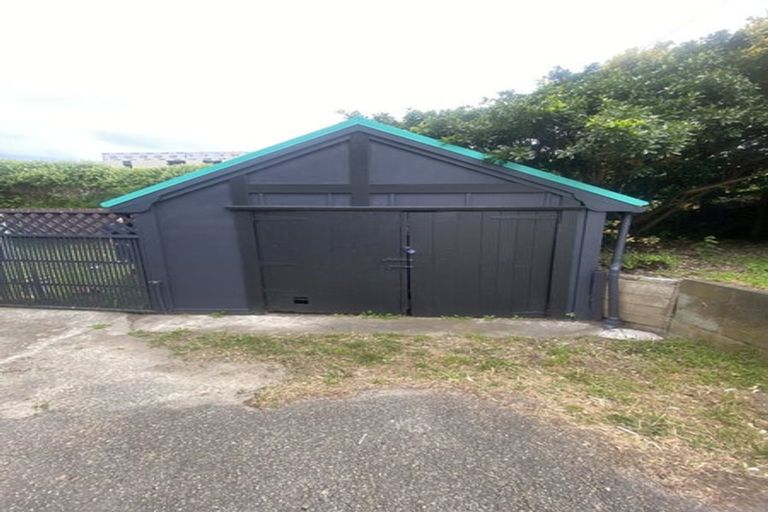 Photo of property in 12 Nelson Street, Foxton Beach, Foxton, 4815