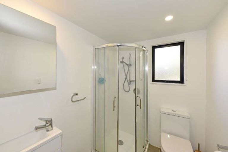 Photo of property in 6 Curletts Road, Sockburn, Christchurch, 8042