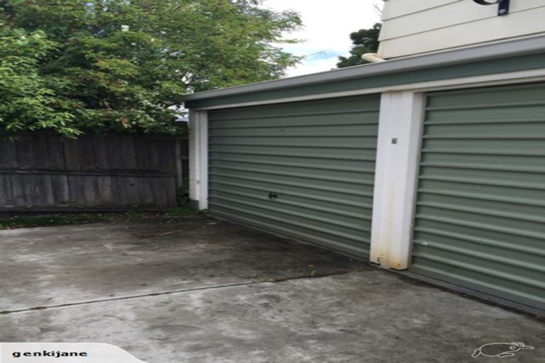 Photo of property in 4/589 Barbadoes Street, Edgeware, Christchurch, 8013