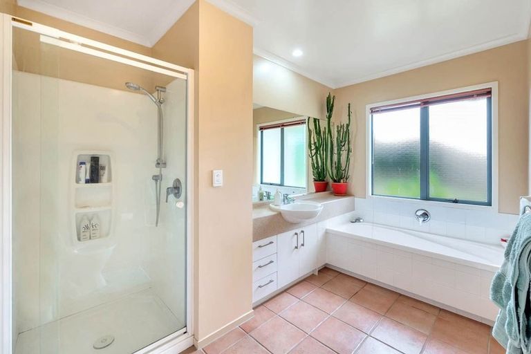 Photo of property in 45 Harvest Drive, Henderson, Auckland, 0612