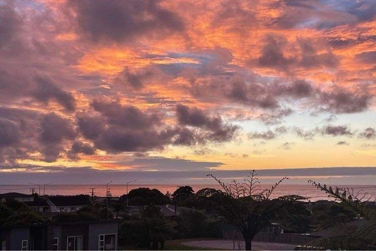 Photo of property in 9d Power Road, Karoro, Greymouth, 7805