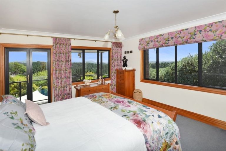 Photo of property in 60 Owhiwa Road, Parua Bay, Onerahi, 0192