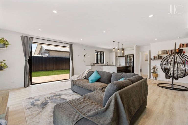 Photo of property in 22 Smitham Drive, Cromwell, 9310