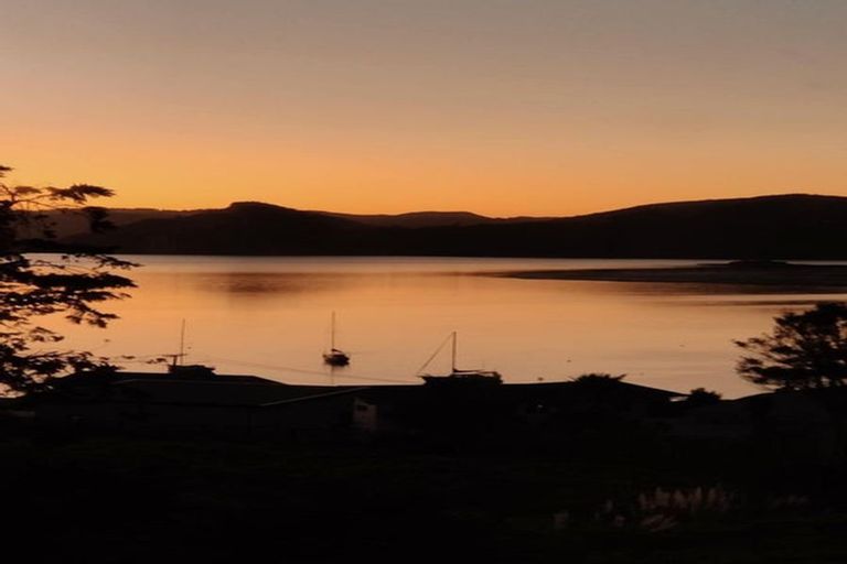 Photo of property in 16 Reotahi Road, Whangarei Heads, Whangarei, 0174