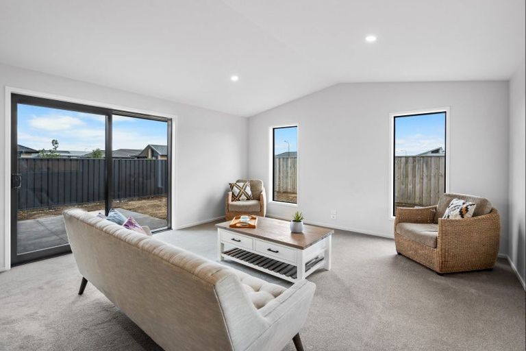 Photo of property in 40 Lenborough Drive, Rolleston, 7614